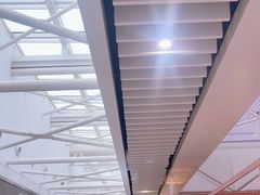 -星巴克(上海虹桥站2A检票口)