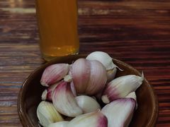 新芽蒜-面尚香关中面馆(盛龙广场总店)