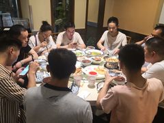 -小放牛炒菜馆(军校店)