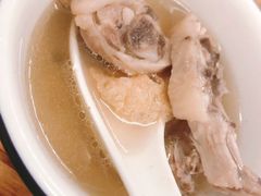 -威邵鸡煲(西华路总店)