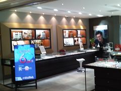 -吴良材眼镜(美罗城店)