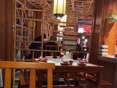 -湘西小馆(滨河路店)