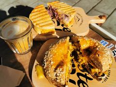 -Catch Bagel(芳草地店)