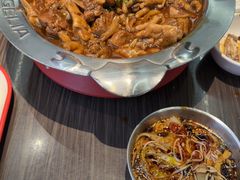 -胖哥俩肉蟹煲(富阳万达店)