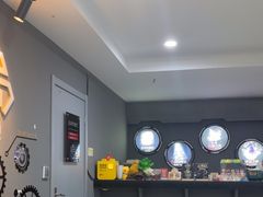 -狂想局密室逃脱(宝山万达店)