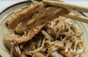 Stir-Fried Blood Sausage with Pancake