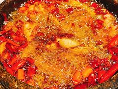 石锅生烹牛蛙-天辣(金桥啦啦宝都店)