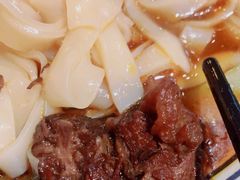 -霸蛮湖南菜·牛肉粉(荣京西街店)