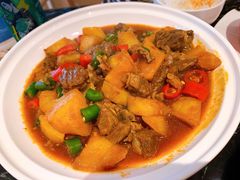 土豆烧牛腩-胡子大厨·超级小炒肉(华润店)