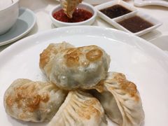 -万龙洲海鲜(大兴绿地缤纷城店)