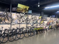 -迪卡侬(南二环店)