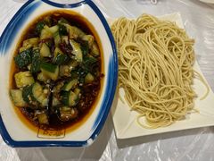 -霄汉牛三鲜湖北砂锅菜(万松园2店)