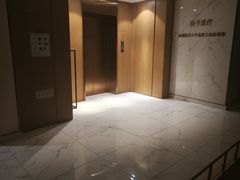 -良子足疗按摩