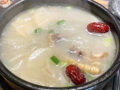 牛尾汤-正苑26年海鲜烤肉•牛尾汤汤饭(东港店)