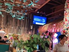 -领鲜活海鲜榴莲自助火锅(东门店)