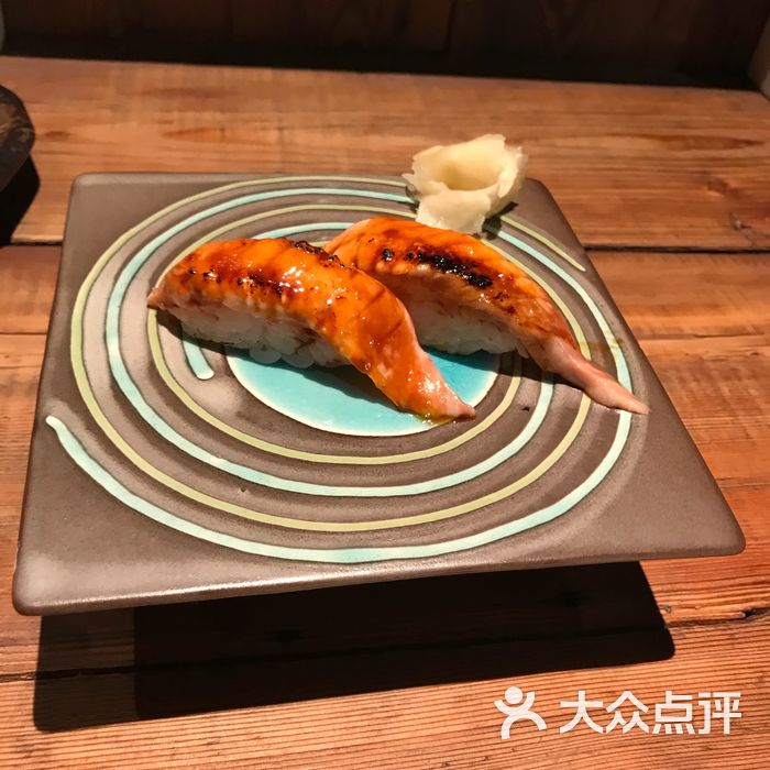 奈九居酒屋焦糖三文鱼手握图片-北京日本料理-大众点评网