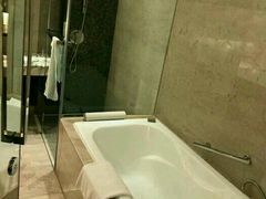 -上海龙之梦万丽酒店