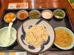 -寄畅興·百年蟹黄面·万国建筑群(外滩27号店)