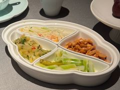 -左庭右院鲜牛肉火锅黑金店(陆家嘴中心店)