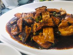 -侬佳蒸菜馆(听潮店)