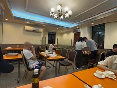 -雅苑餐厅(朝天路店)