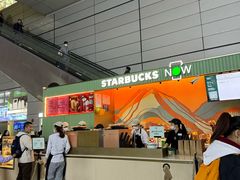 -星巴克(上海虹桥站2A检票口)