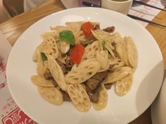 -顺风汤馆·广府粤菜(江宸天街店)