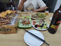 -烤满分·东北烧烤(首经贸店)