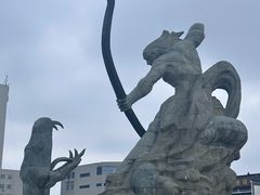 -巴陵广场