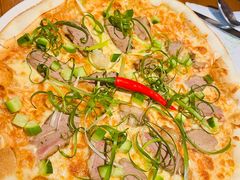 北京烤鸭披萨-JINNS锦时 steak&pizza(浸信会礼拜堂旧址店)