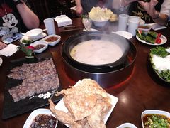 -捞神煲汤火锅(湖滨商业街店)