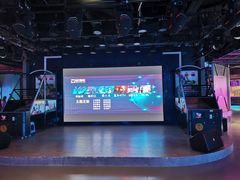 -世代星球·保龄球·镭战真人CS·团建(杨浦店)