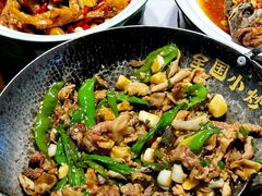 -费大厨辣椒炒肉(黄兴中心广场店)