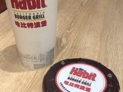 -The Habit Burger Grill 哈比特汉堡(爱琴海店)