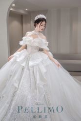 -派丽莫Pellimo原创设计婚纱品牌