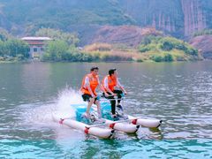 -玻璃桥景区石牛寨