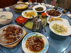 -乔家小院•本地小海鲜•非遗驴肉(万年泉路店)