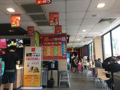-麦当劳(滨河路DT店)