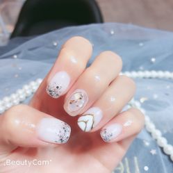 -进巍美甲