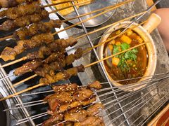 -破瓦寒窑·地摊烤羊排