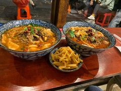 -粉家柳州螺蛳粉(杨宅路店)