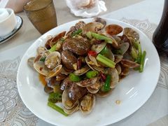 -亚龙湾中心广场