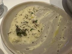 -斯普汇生蚝牛排馆(中骏世界城店)