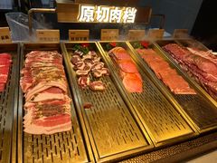 -山焱·炭火自助烤肉(周浦万达店)