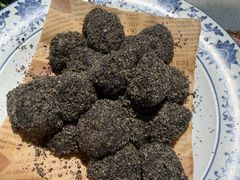 -头上红煨盐鸡乡村食府