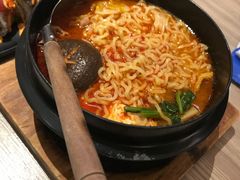 -小山日本料理(兴业太古汇店)