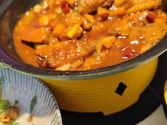 -多嘴超级肉蟹煲(中街恒隆故宫店)
