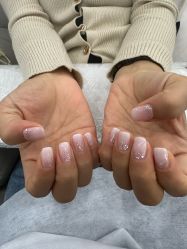 -斯馨·健康美甲美睫