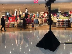 -优衣库(上海金桥太茂店)