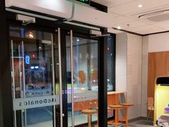 -麦当劳(玉桥中路店)